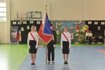 sztandar_51