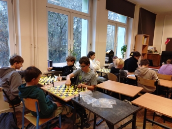 20251118_110713234_1