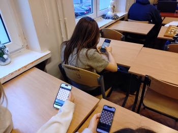 20251215_110437545_1