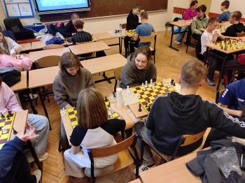 20251215_120403299_1