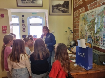 645102455_902596692561281_5551112262579776096_n