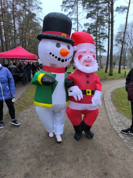 Bieg Mikołajkowy ze Stowarzyszeniem Dmuchawiec