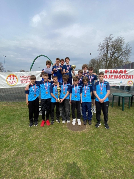 Mistrzostwa województwa w drużynowych biegach przełajowych.