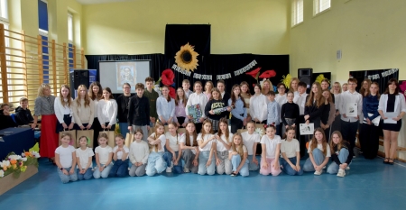 Wielki turniej wiedzy o ks. Janie Twardowskim!